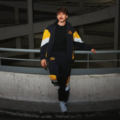 XS