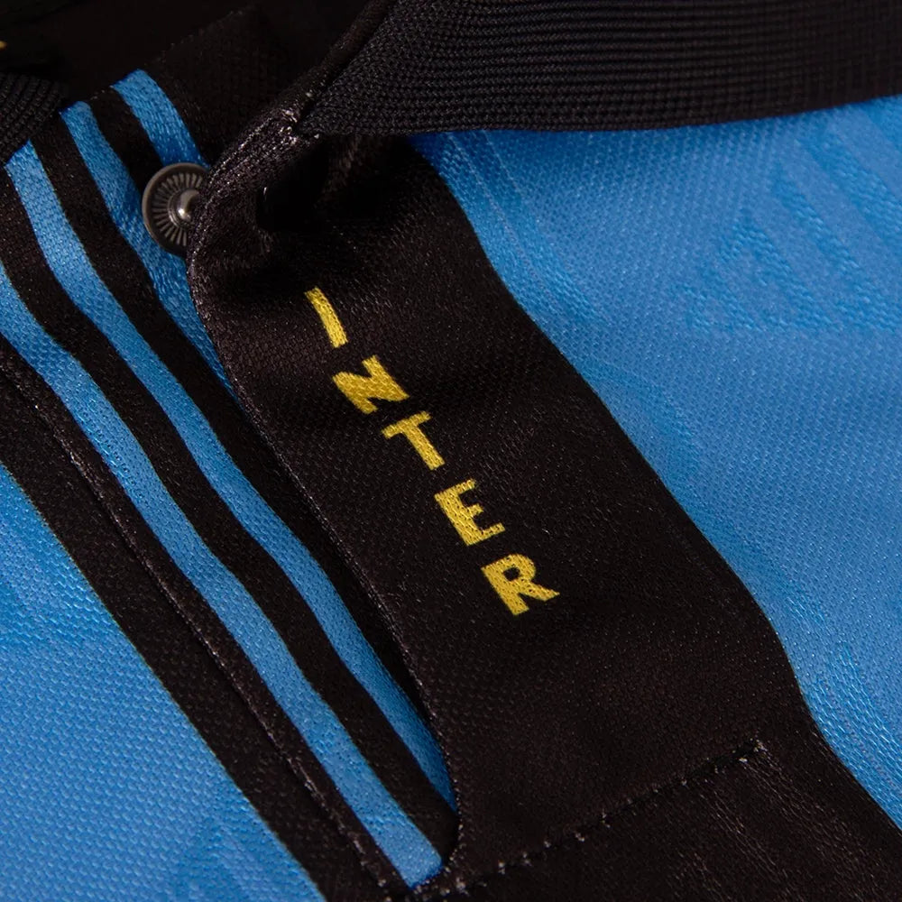 XS