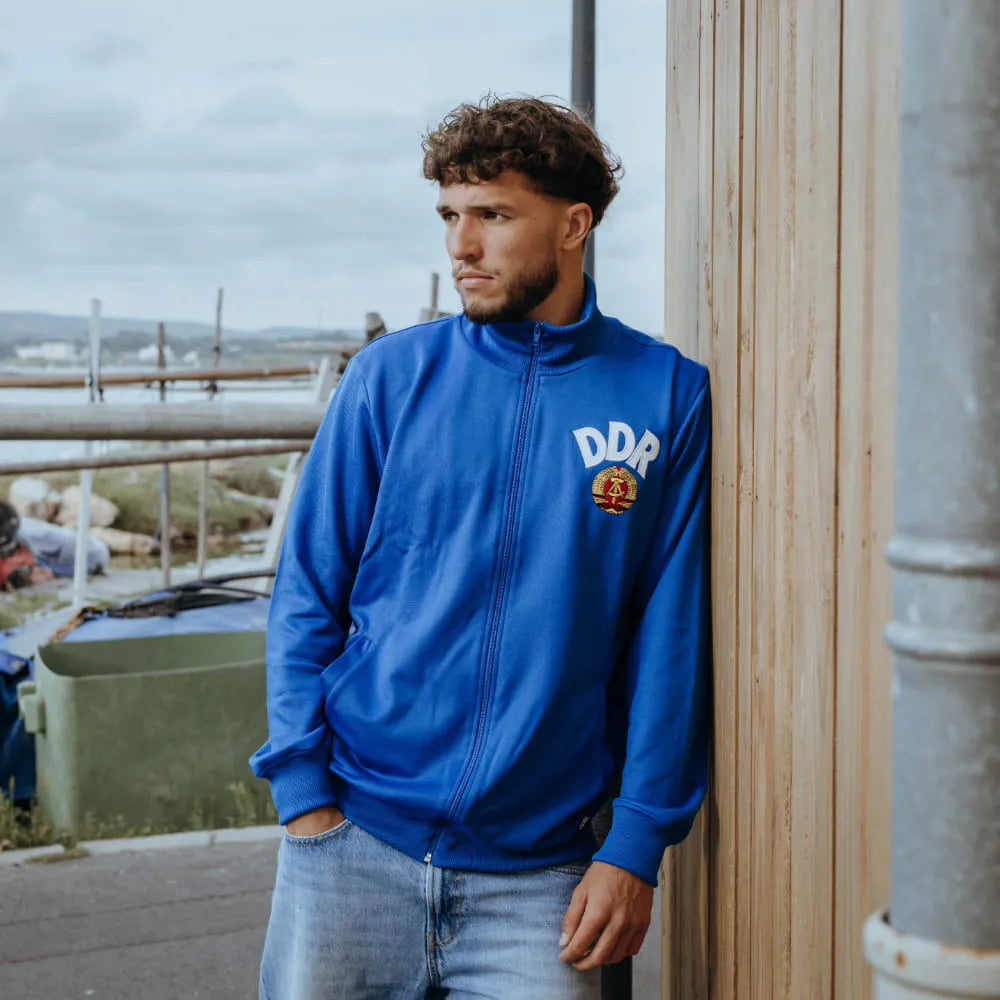 XS